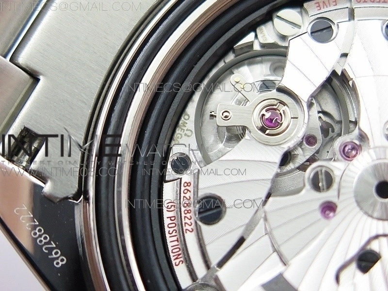 Planet Ocean 600M Co-Axial GMT 43.5mm VSF 1:1 Best Edition Blue Dial Blue Ceramic Bezel on SS Bracelet A8605 Super Clone
